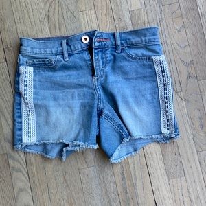 Abercrombie kids, size is 11/12, jeans and good quality
